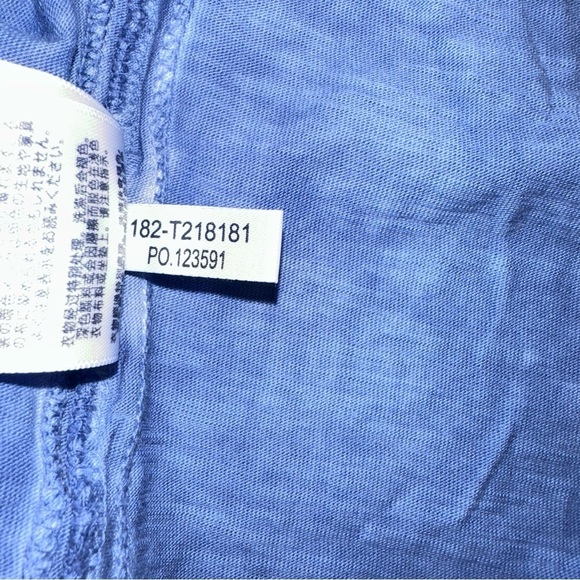 Tommy Bahama Mens Shirt Blue Medium Suncoast Shores V-Neck Pima Cotton T-Shirt - Picture 9 of 9